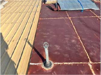 Rusted/damaged back tray flashings at Villawood